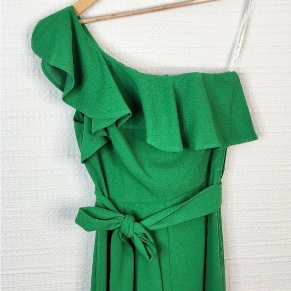 Lily Pulitzer Lyra in Fern Gully Green One-Shoulder Jumpsuit - Picture 5 of 8